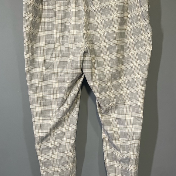 Penningtons plaid tapered dress pants size 26 - Picture 6 of 6